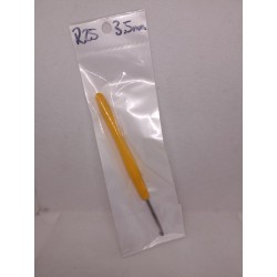 3.5mm softgrip crochet hook
