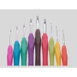 Tin315-4 - 4mm soft grip crochet hook
